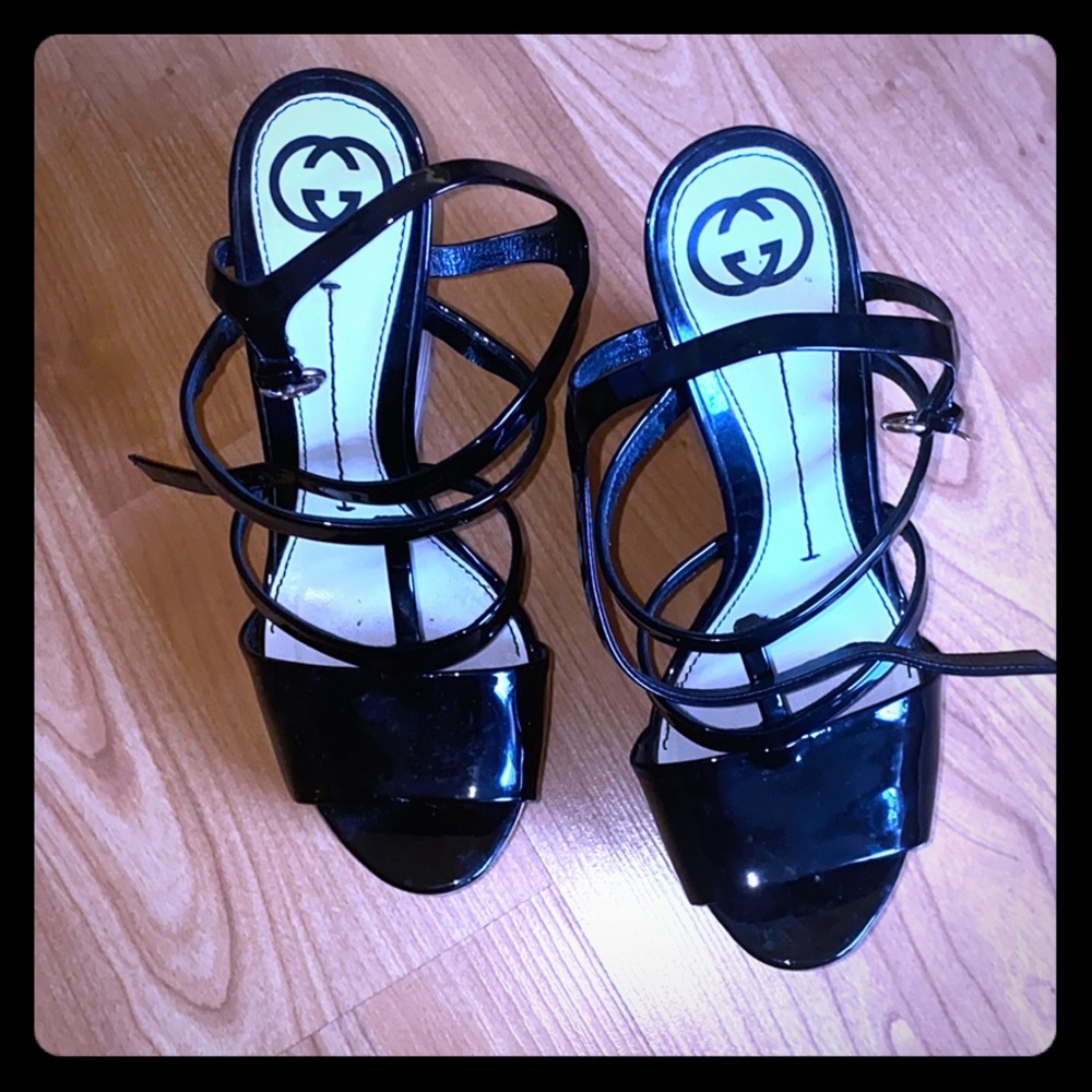 Gucci vernice crystal nero 37 wedges